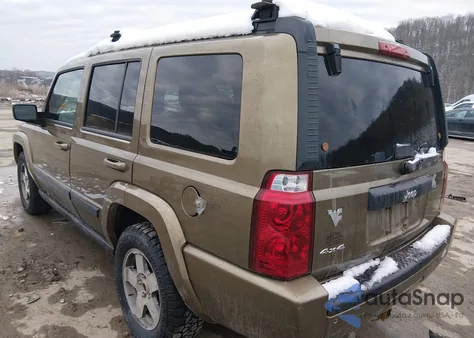 2009 Jeep Commander Sport z USA, uszkodzony, nr VIN 1J8HG48K49C511257